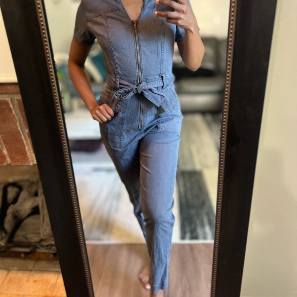Gray Denim Jumpsuit with Belt, Universal Thread Goods Co., US Size 6 - Picture 4 of 5